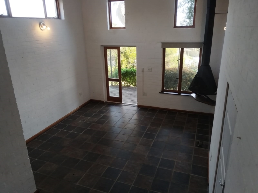 To Let 1 Bedroom Property for Rent in San Michel Western Cape